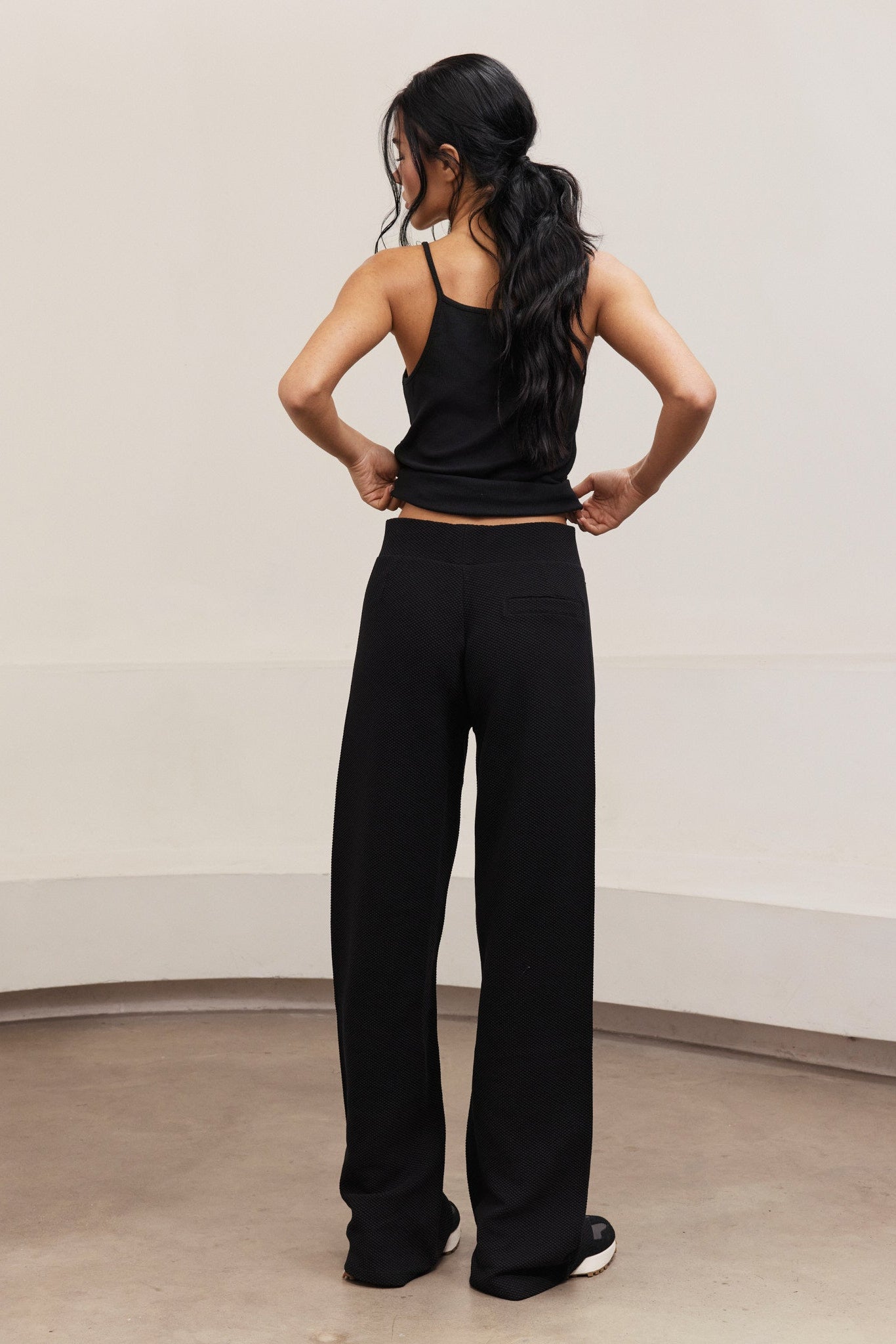 Moon Flared Pants - Black