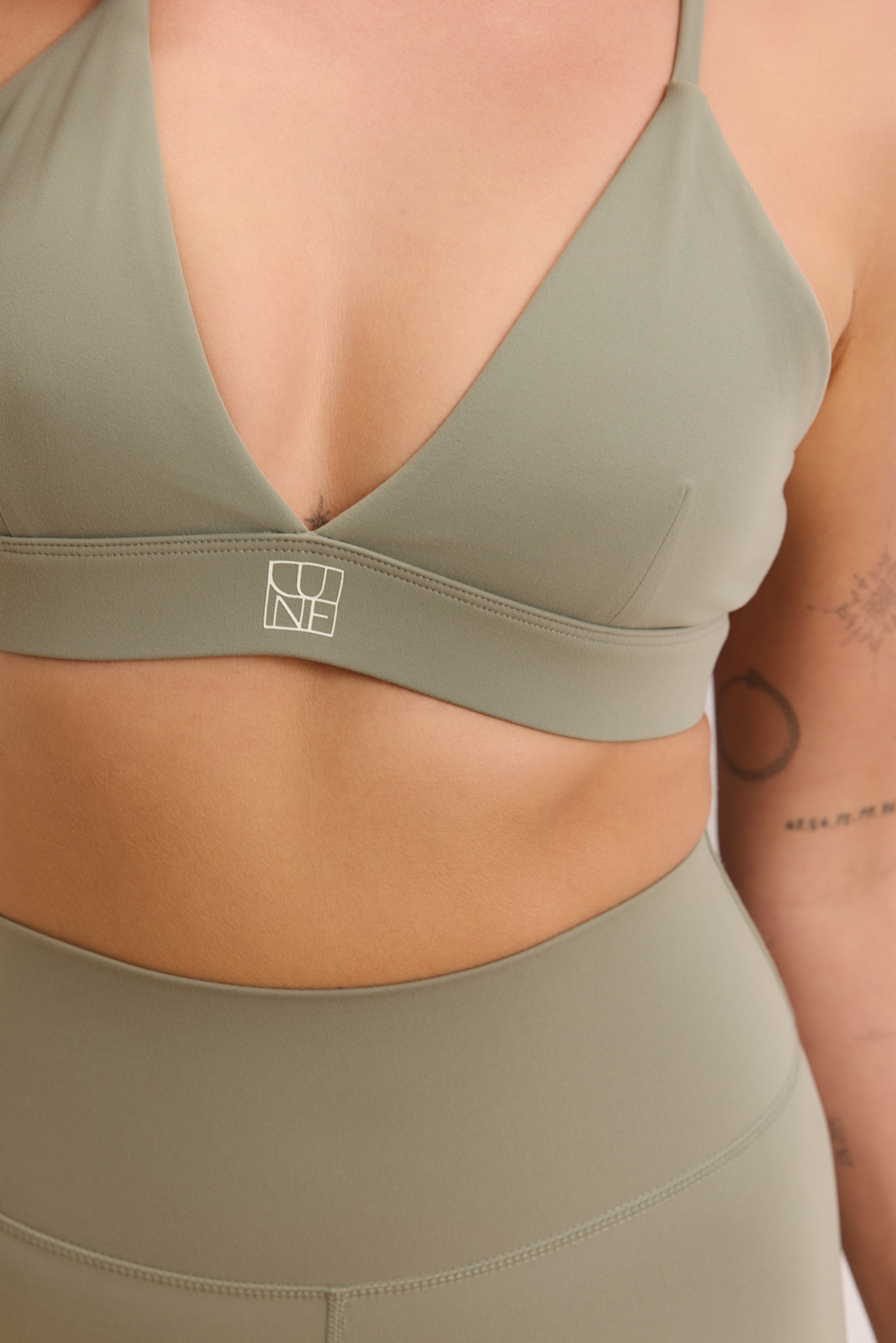RIVER LIFT cross back bra - Olive