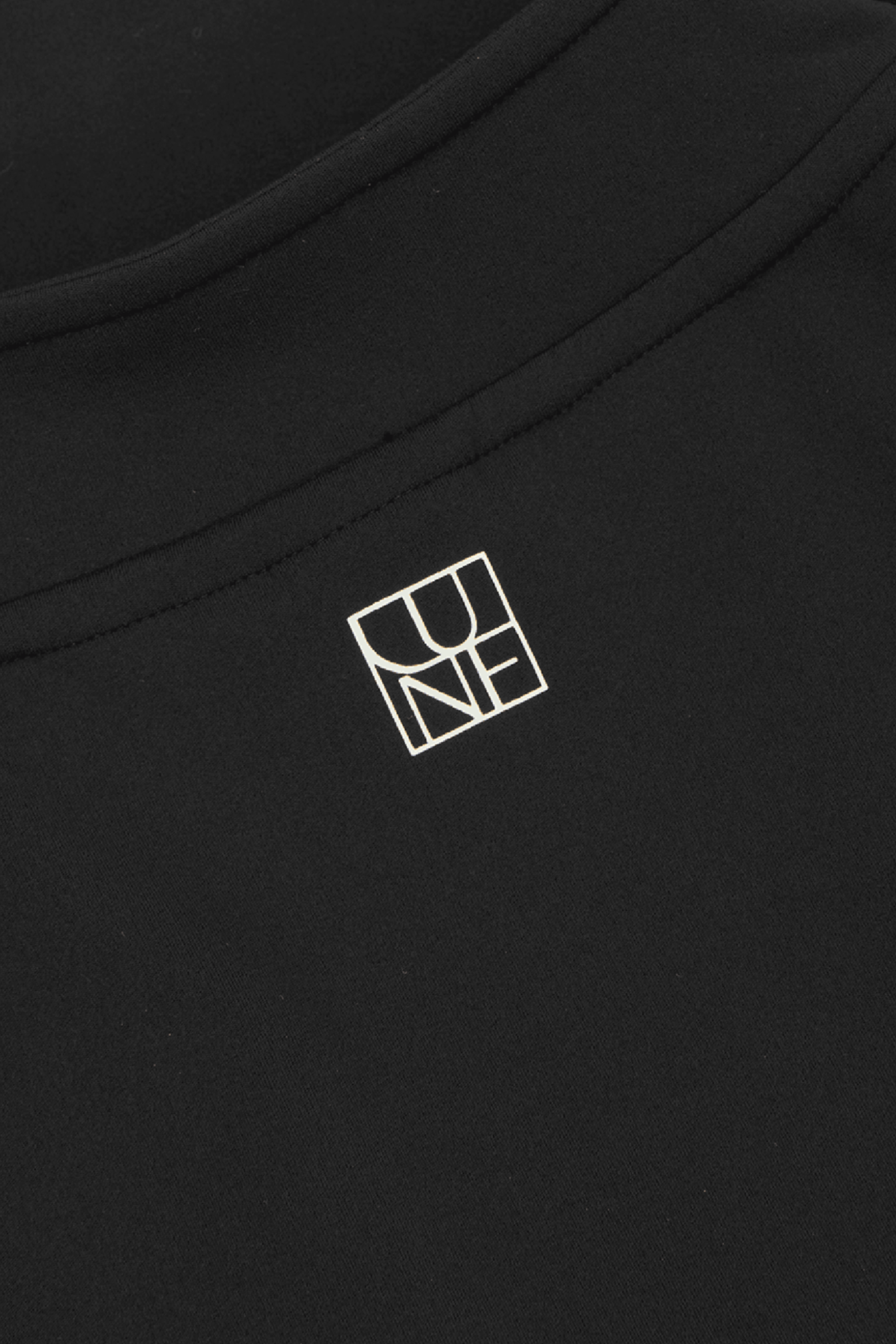 River Lift Sleeveless Polo - Black