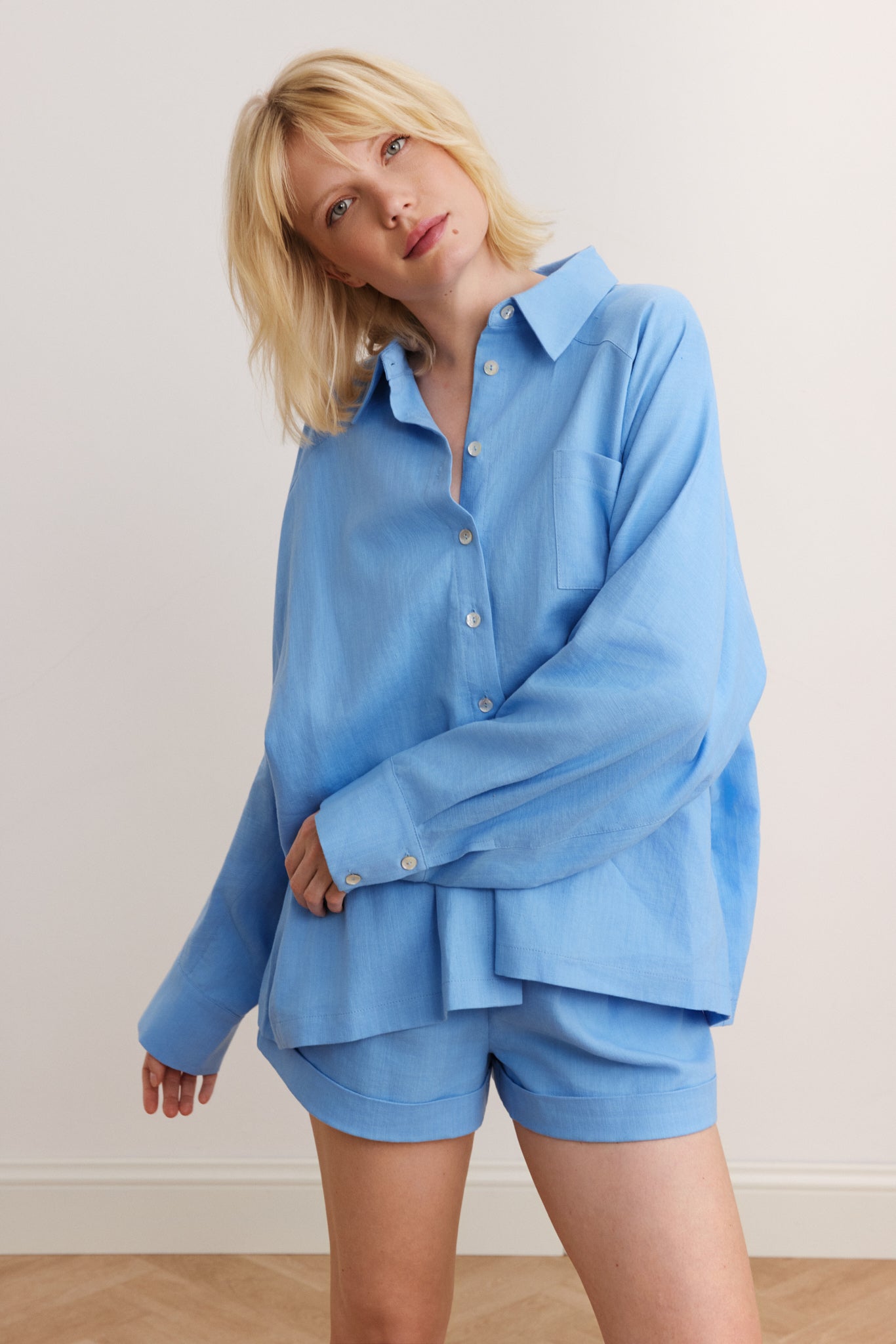 Clover Oversized Linen Blouse - Brilliant Blue