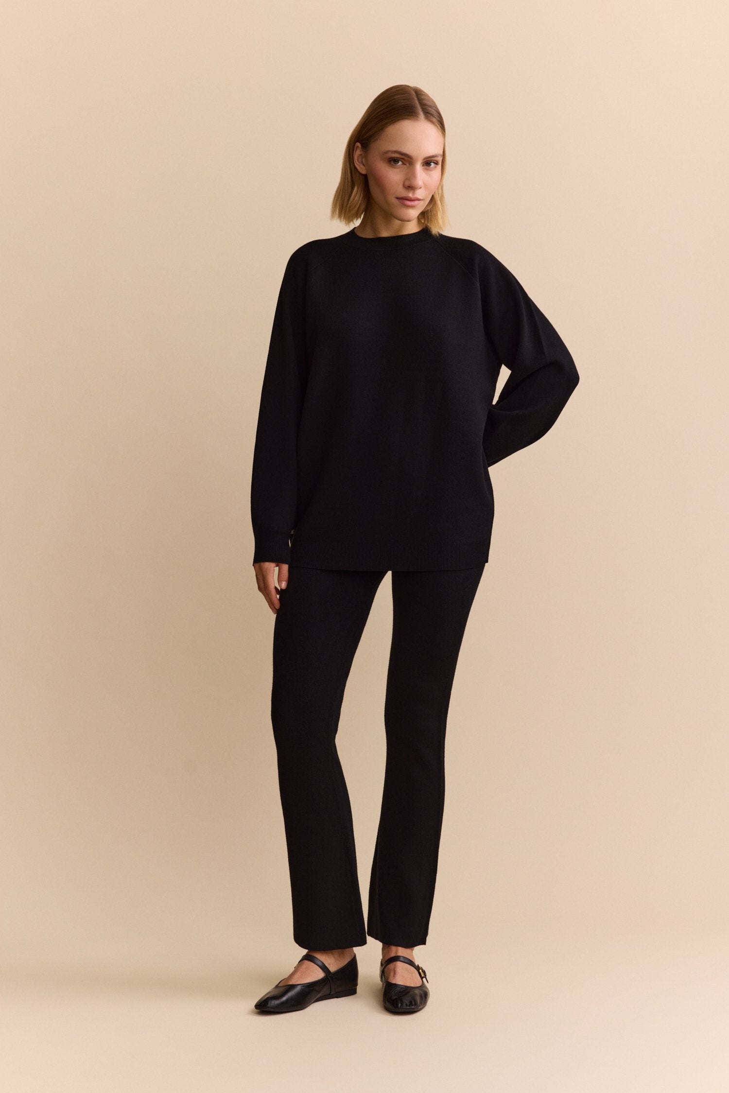 Olly Kick Flared Pants - Black