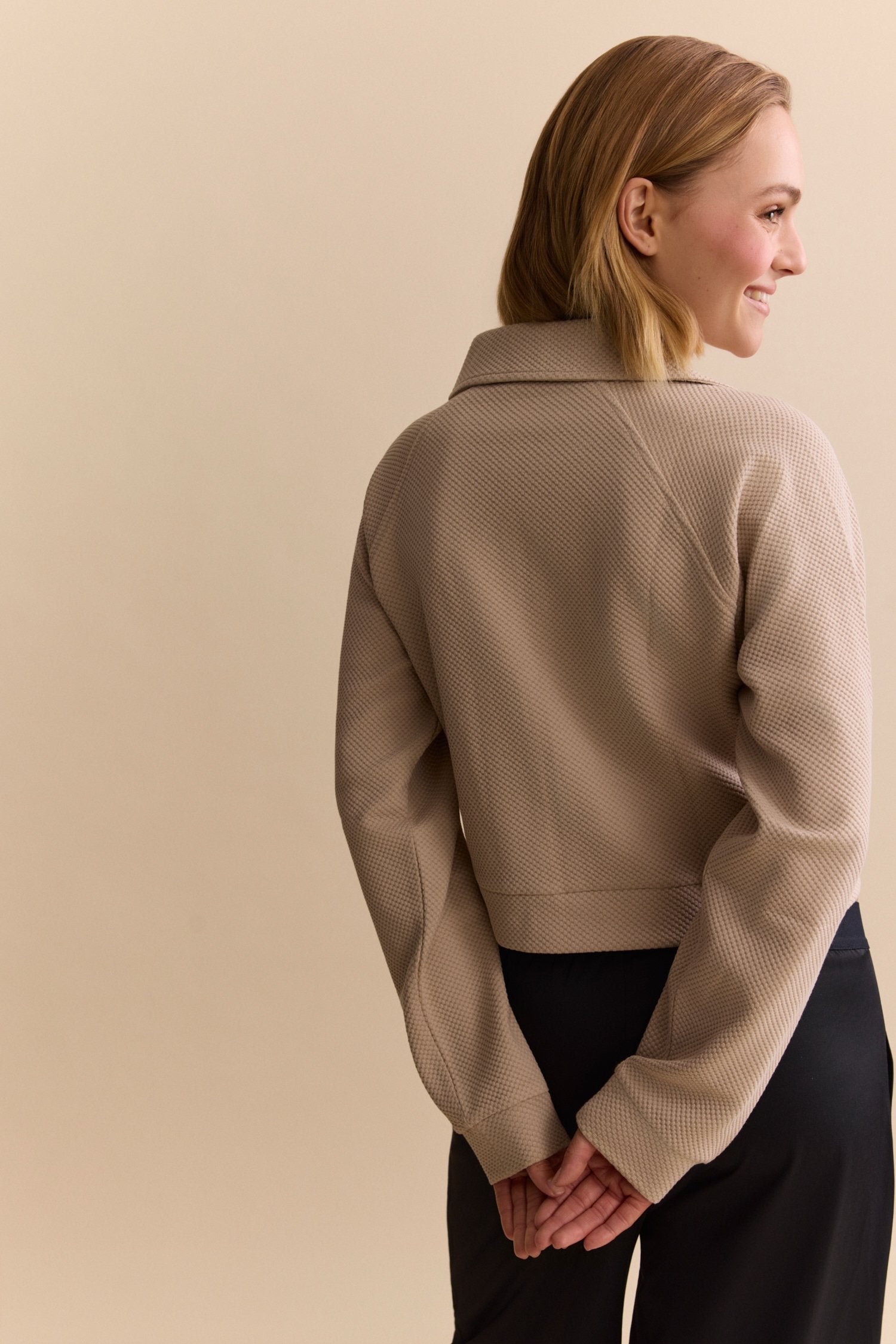 Moon Short Jacket - Feather Grey