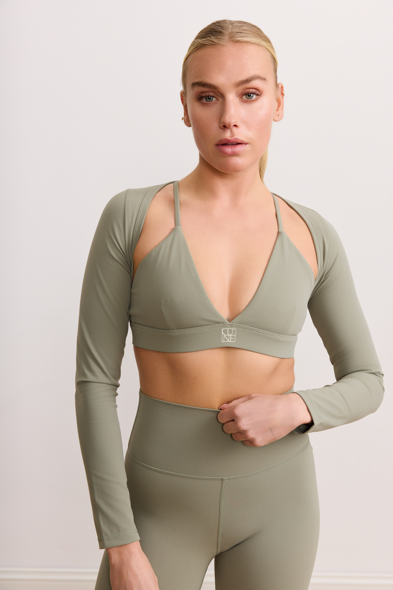 RIVER LIFT shrug - Olive