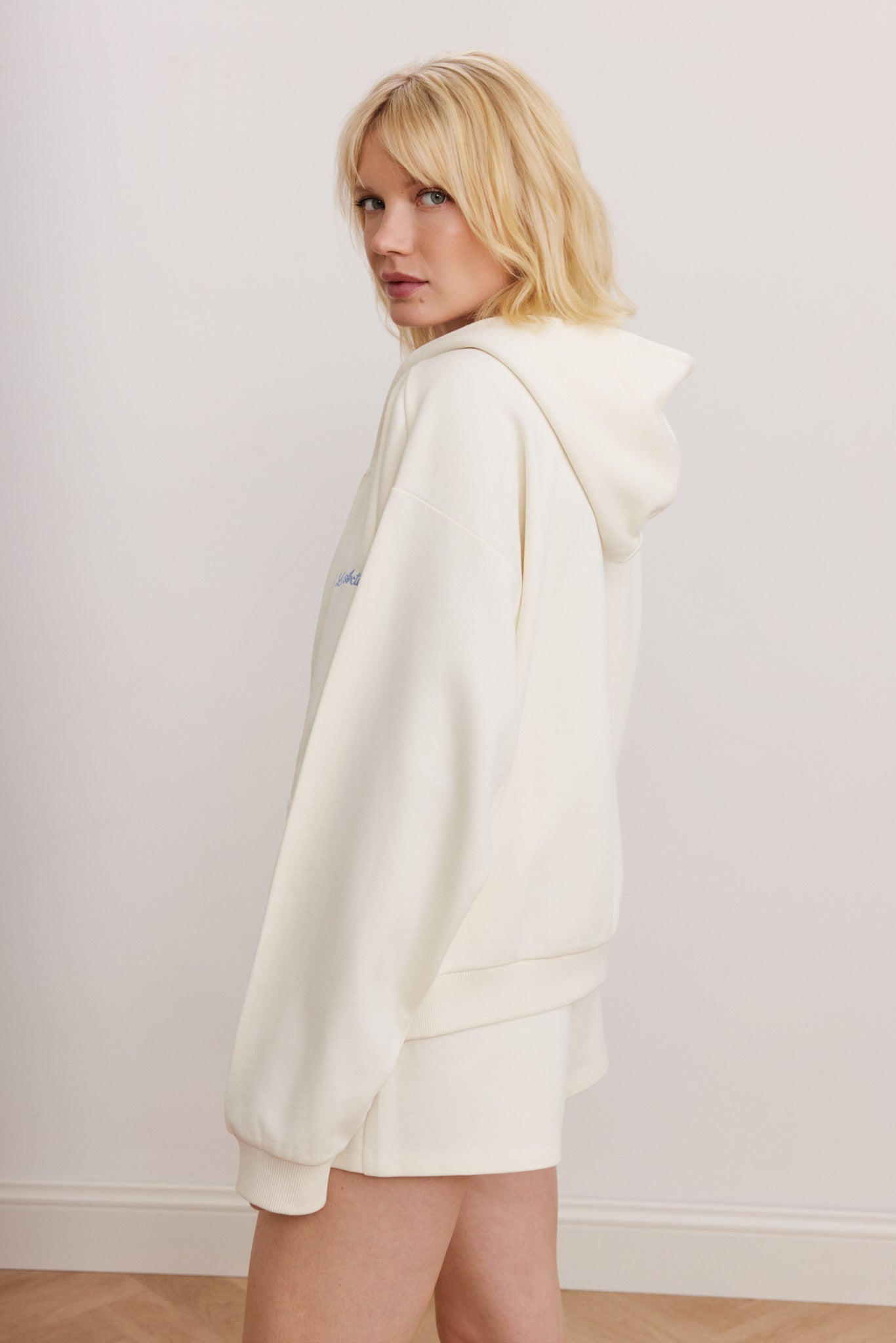 Zoya Zip Up Hoodie Sweatshirt - Marshmellow