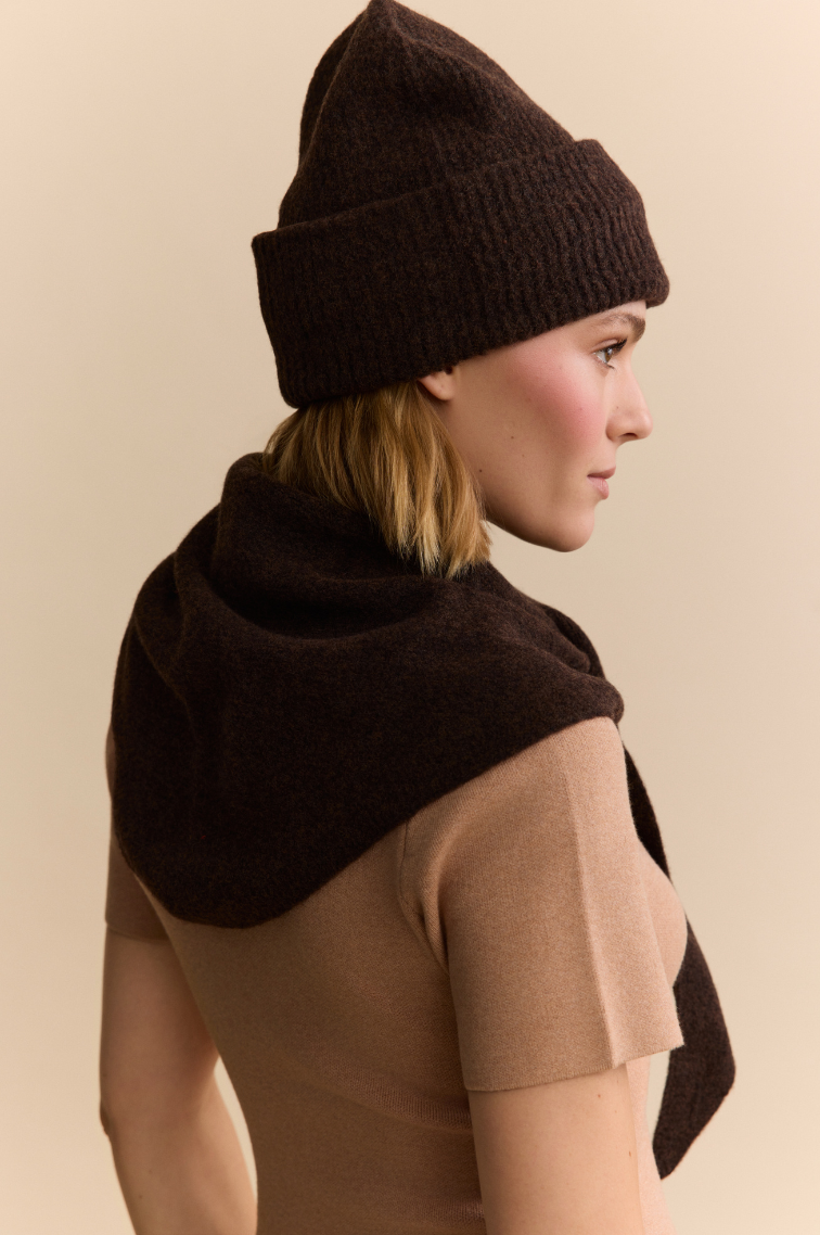 Manu Wool Triangle Scarf - Dark Espresso