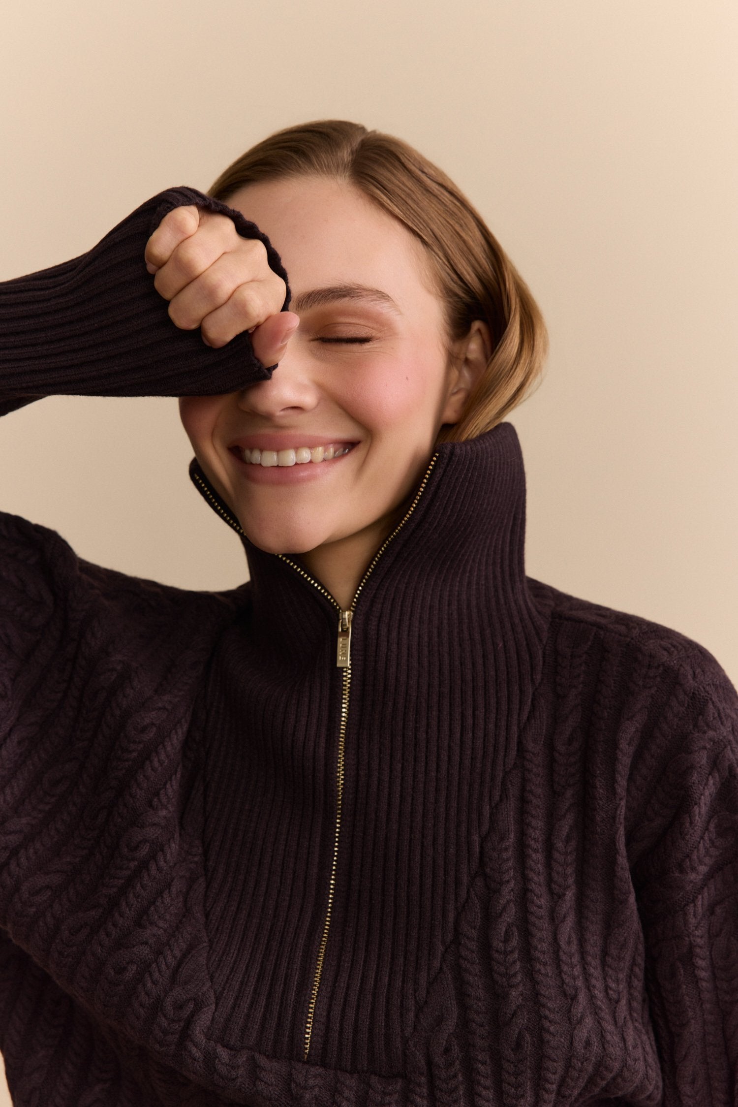 Olly Cable Knit Half Zip Sweater - Dark Espresso
