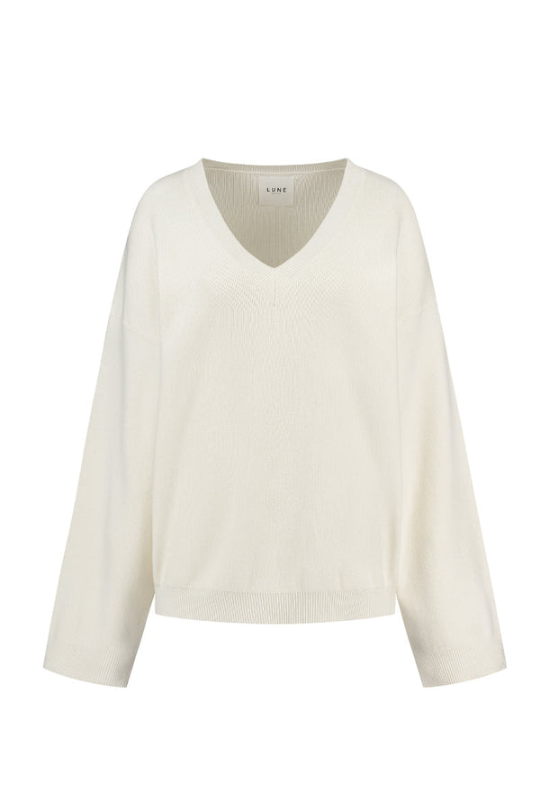 Millie V Neck Knitted Pullover - Off White
